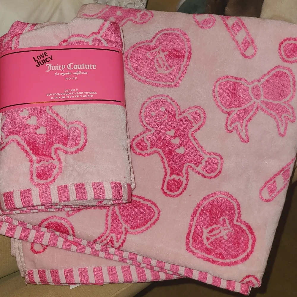 Juicy Couture Bath Towel Set 🎀